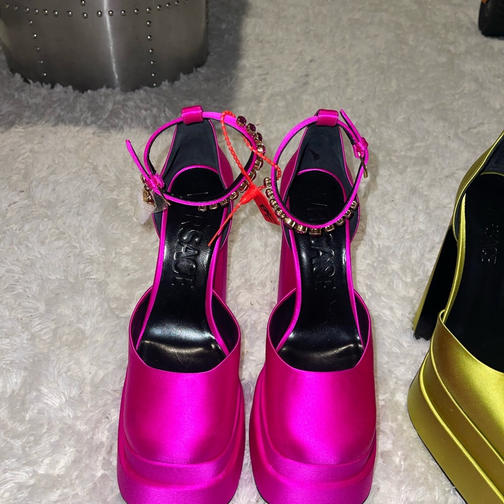 Versace Platforms - Picture 5 of 5